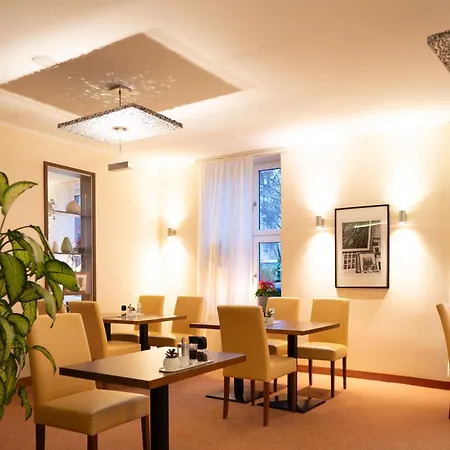 Otel Bruehlerhoehe 3*