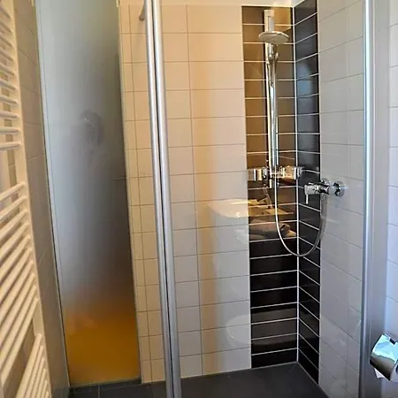 Bruehlerhoehe 3*